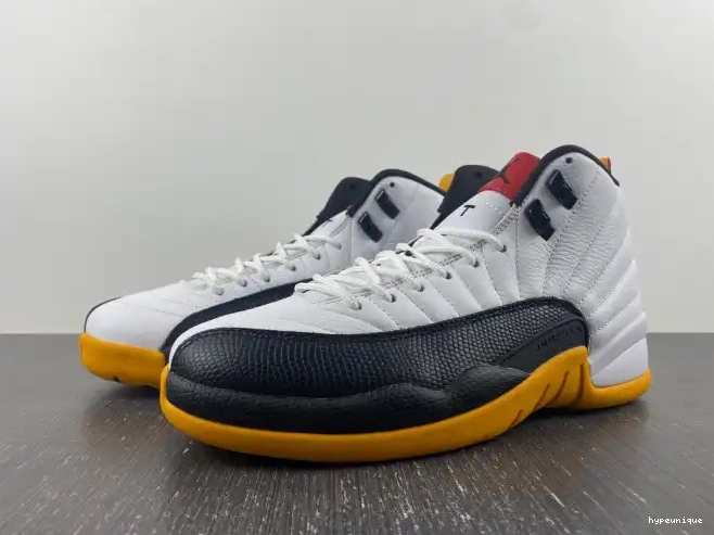 HYPE Years Air Jordan in China 25 DR8887-100 12 0608